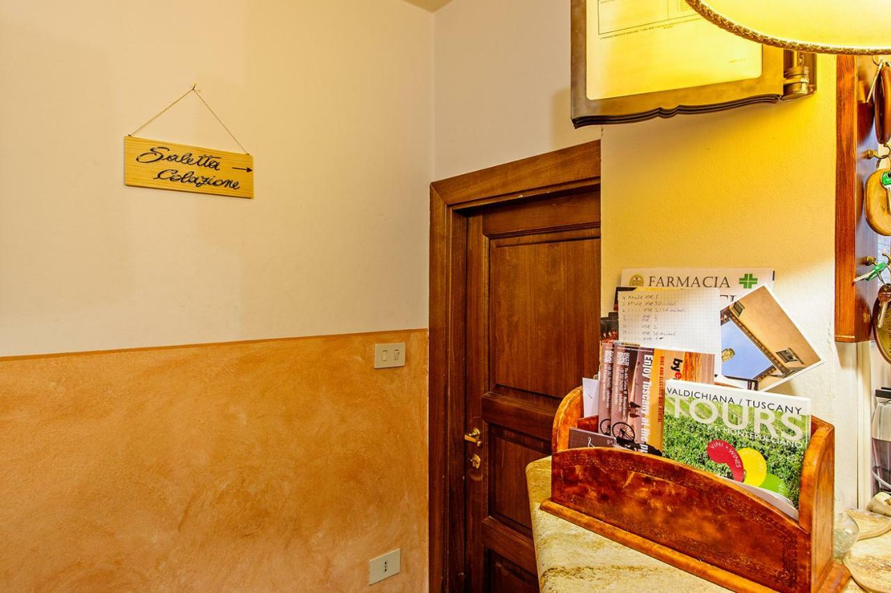 Meuble Evoe Panzió Montepulciano Stazione Kültér fotó